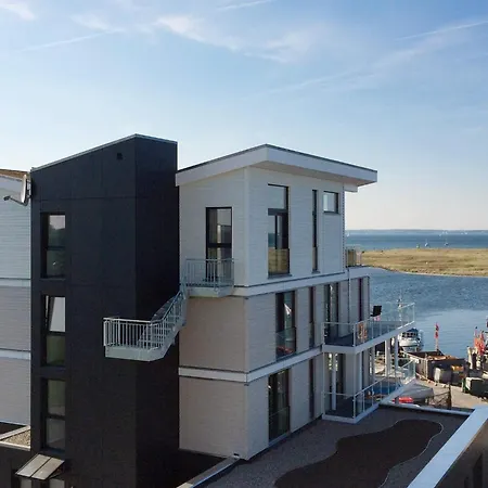 8 Person In * Wendtorf